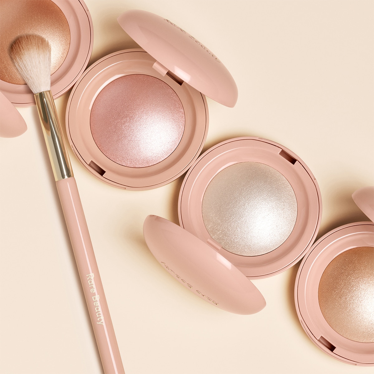 POSITIVE LIGHT PRECISION HIGHLIGHTER BRUSH (BROCHA PARA ILUMINADOR)